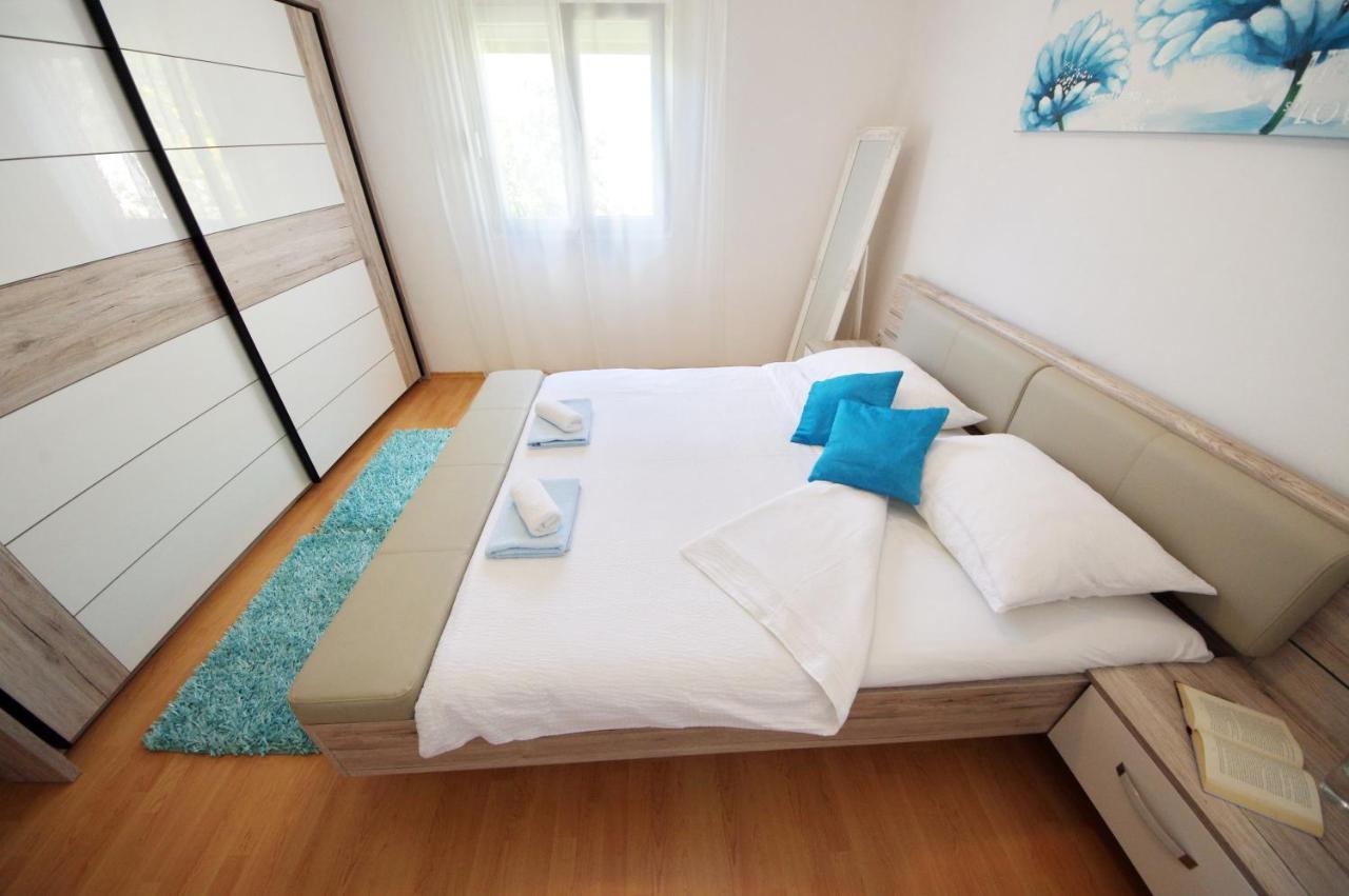 Apartment Emili Sukosan
