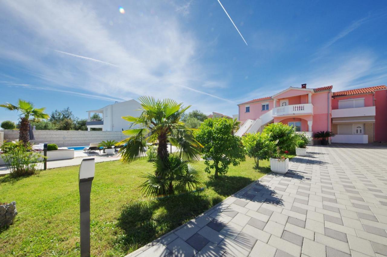 Apartment Emili
