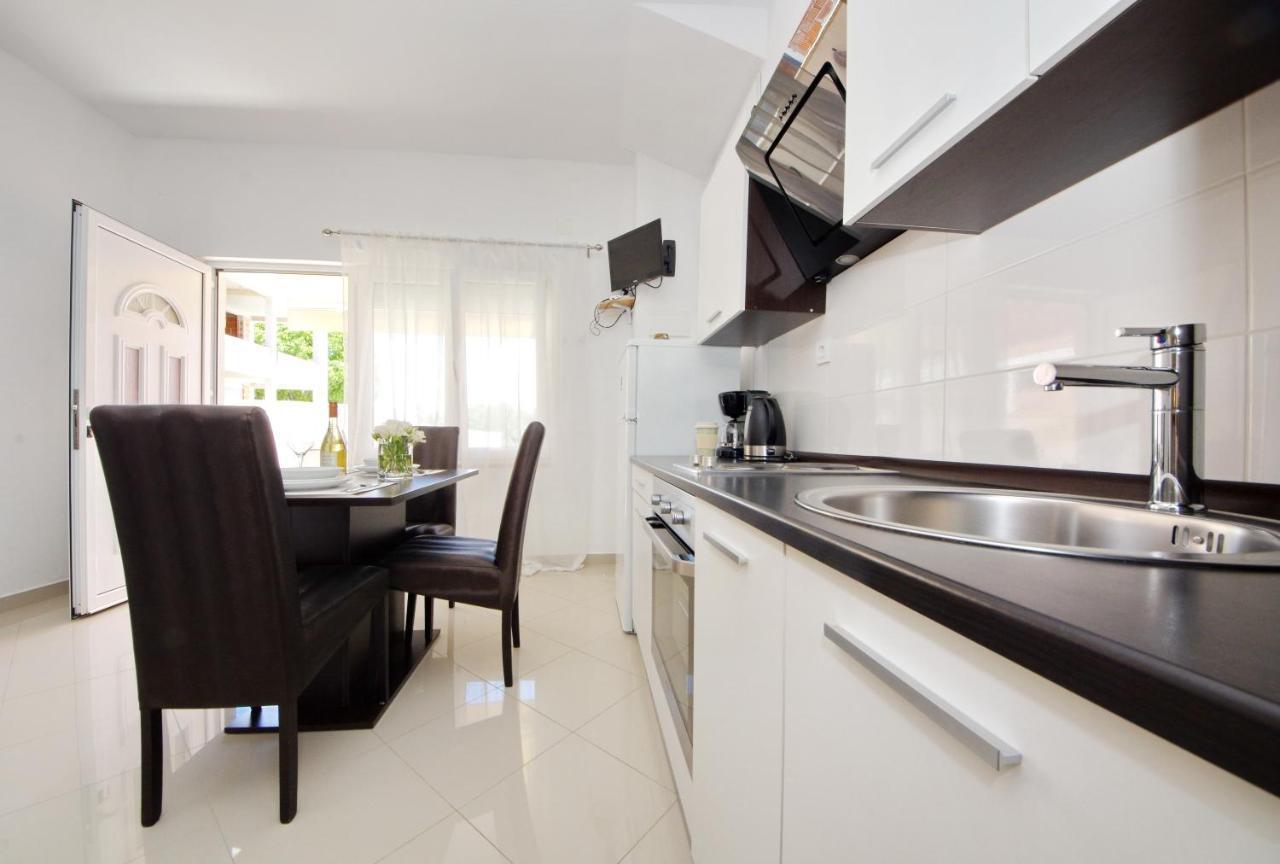 Apartment Emili